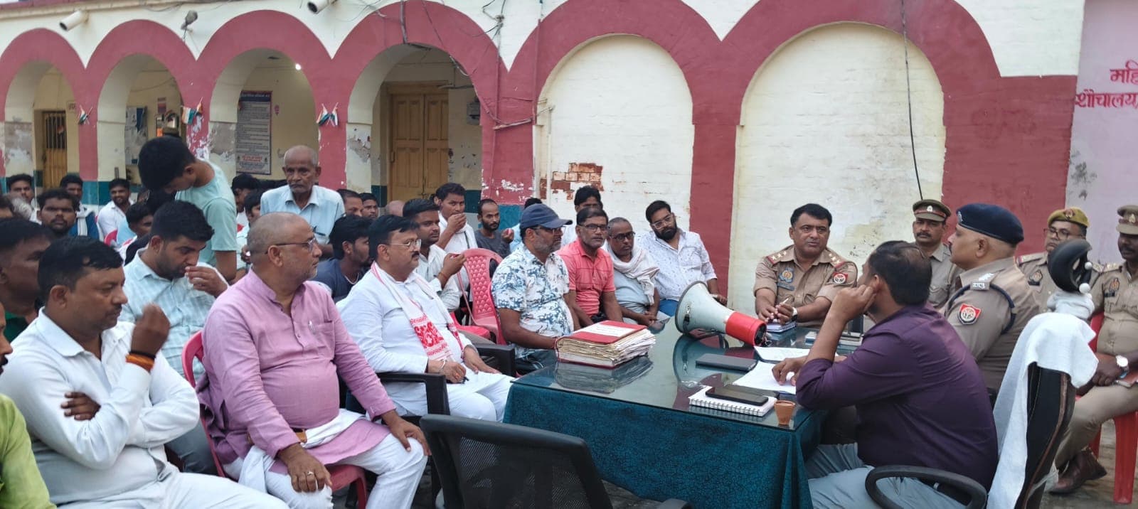 नवरात्रि, दुर्गापूजा व दशहरा को लेकर शांति समिति की बैठक संपन्न